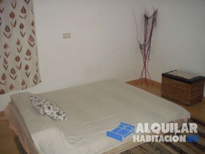 HABITACIÓN EN LORQUÍ, MURCIA