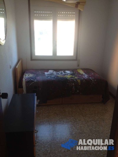se alquila habitacion para estudiante o trabajador