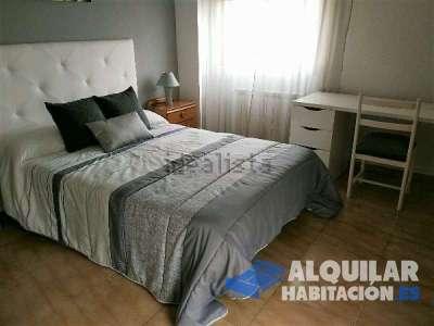 Oferta habitacion piso compartido