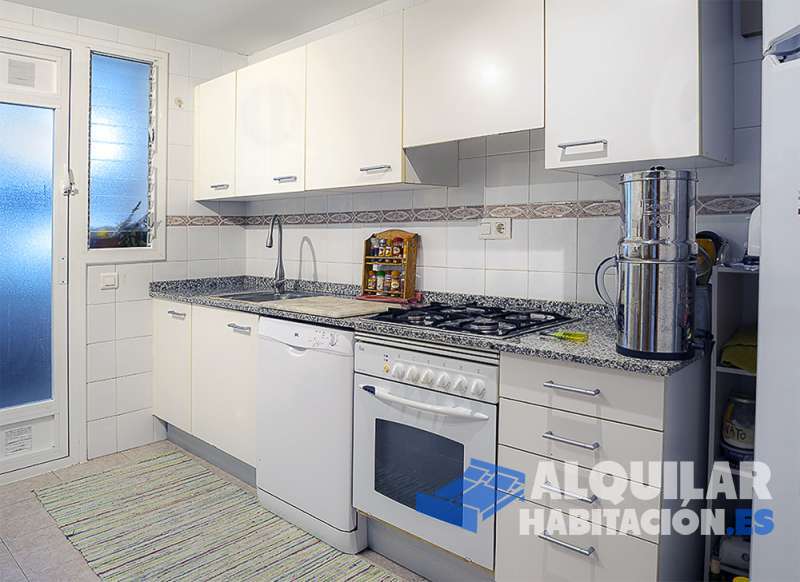 Foto identificativa nº 1669 para el anuncio R-228