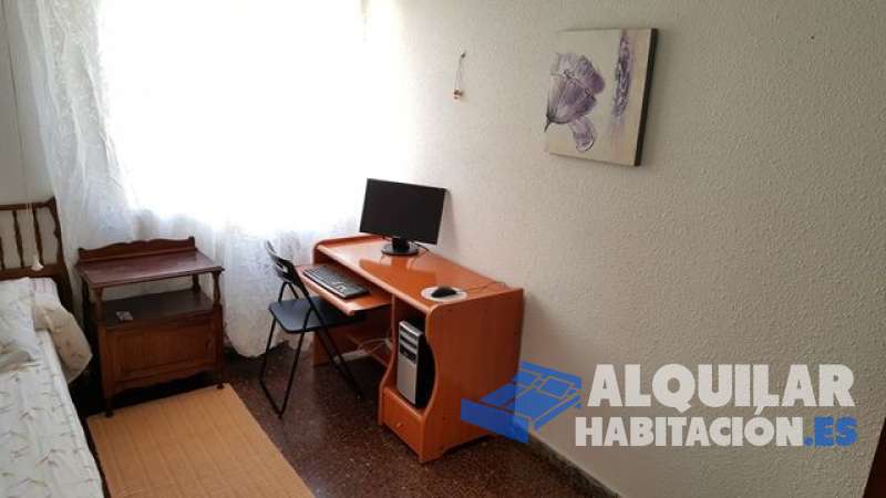 Foto identificativa nº 4092 para el anuncio R-350