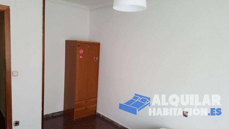Foto identificativa nº 4093 para el anuncio R-350